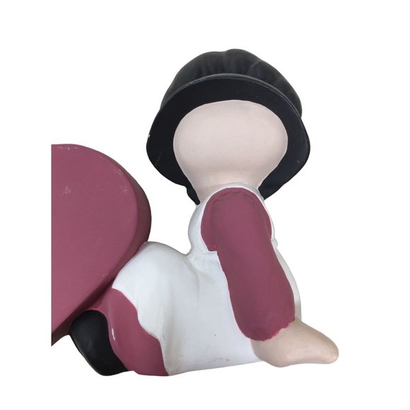 Unglazed Ceramic Amish Couple Sitting Together w/ Heart - Cute Decor Piece! - Picture 6 of 9